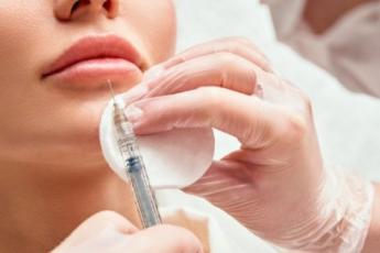 ورم بعد از تزریق ژل