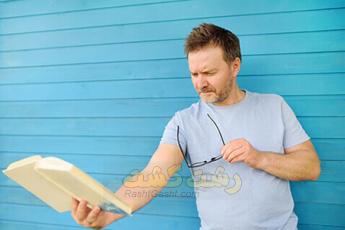 آیا عینک مطالعه بزنیم؟