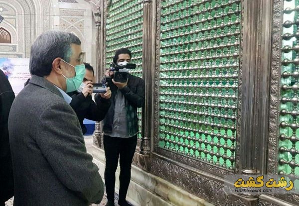 تصویر شماره حضور احمدی نژاد در مرقد امام
